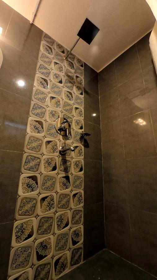 Omana Hotel Kathmandu Esterno foto