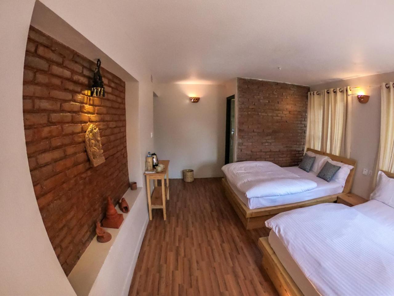 Omana Hotel Kathmandu Esterno foto